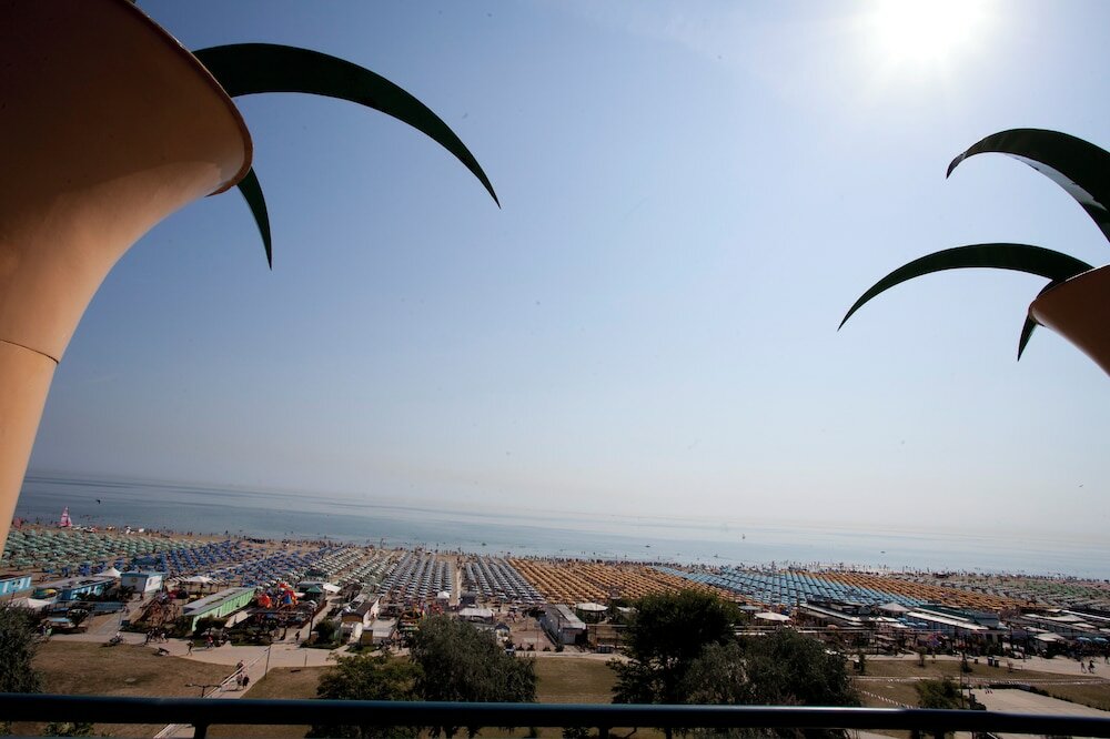 Фото Hotel Palm Beach