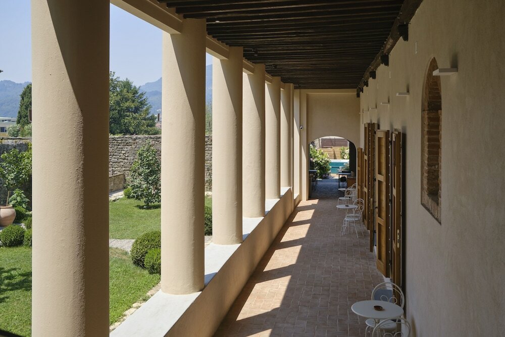 Фото Badia Giulia Prestigious Historical B&b