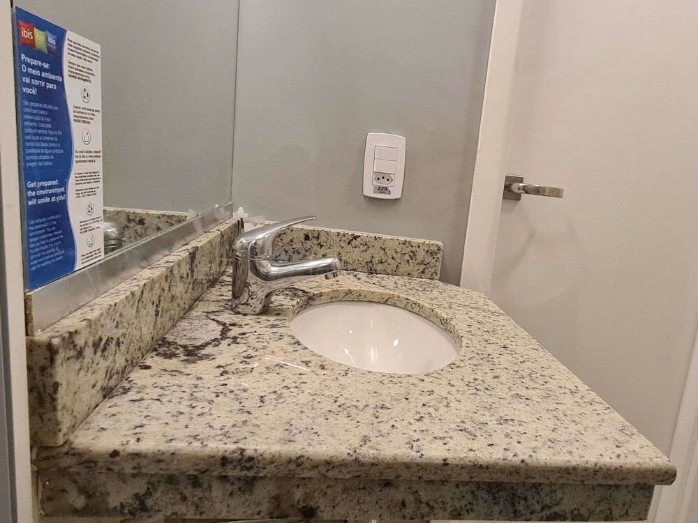 Фото Ibis budget Petropolis