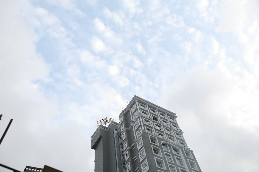 Фото Hotel Cliffton