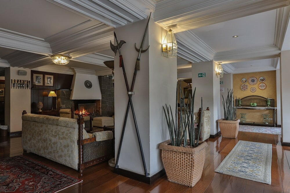 Фото Le Suisse Elegance Hotel