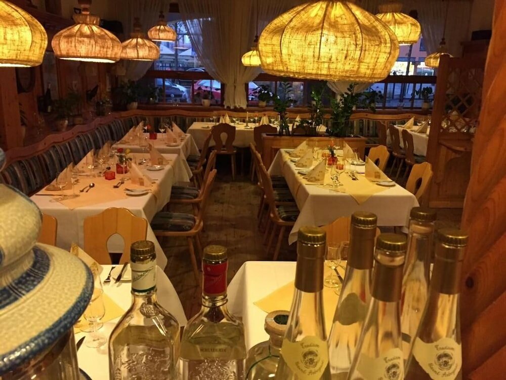 Фото Arkaden Hotel