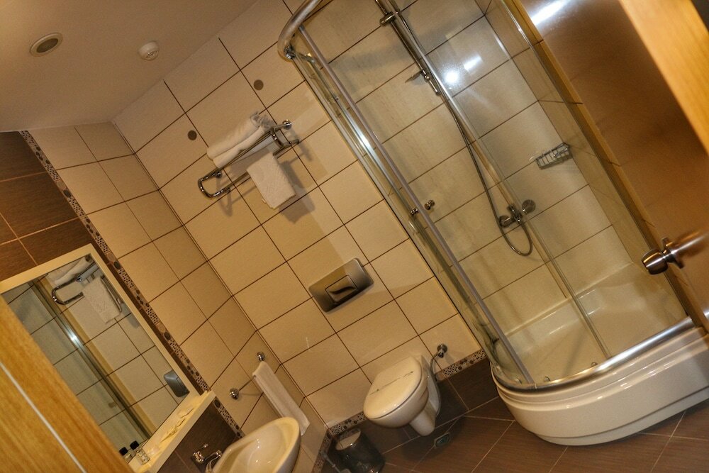 Фото Hotel Lazlakar