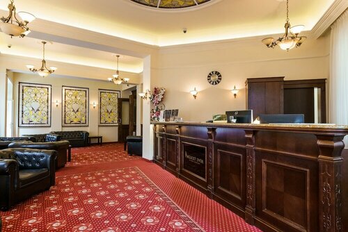 Гостиница Hotel Anglický Dvůr в Карловых Варах