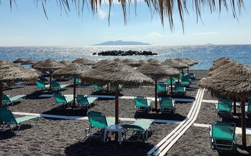 Фото Nostos Beach