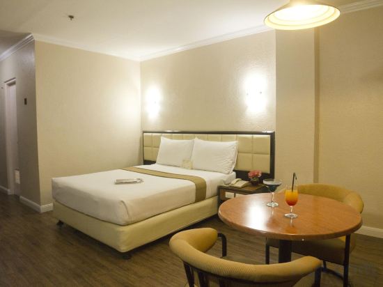 Фото Rothman Hotel