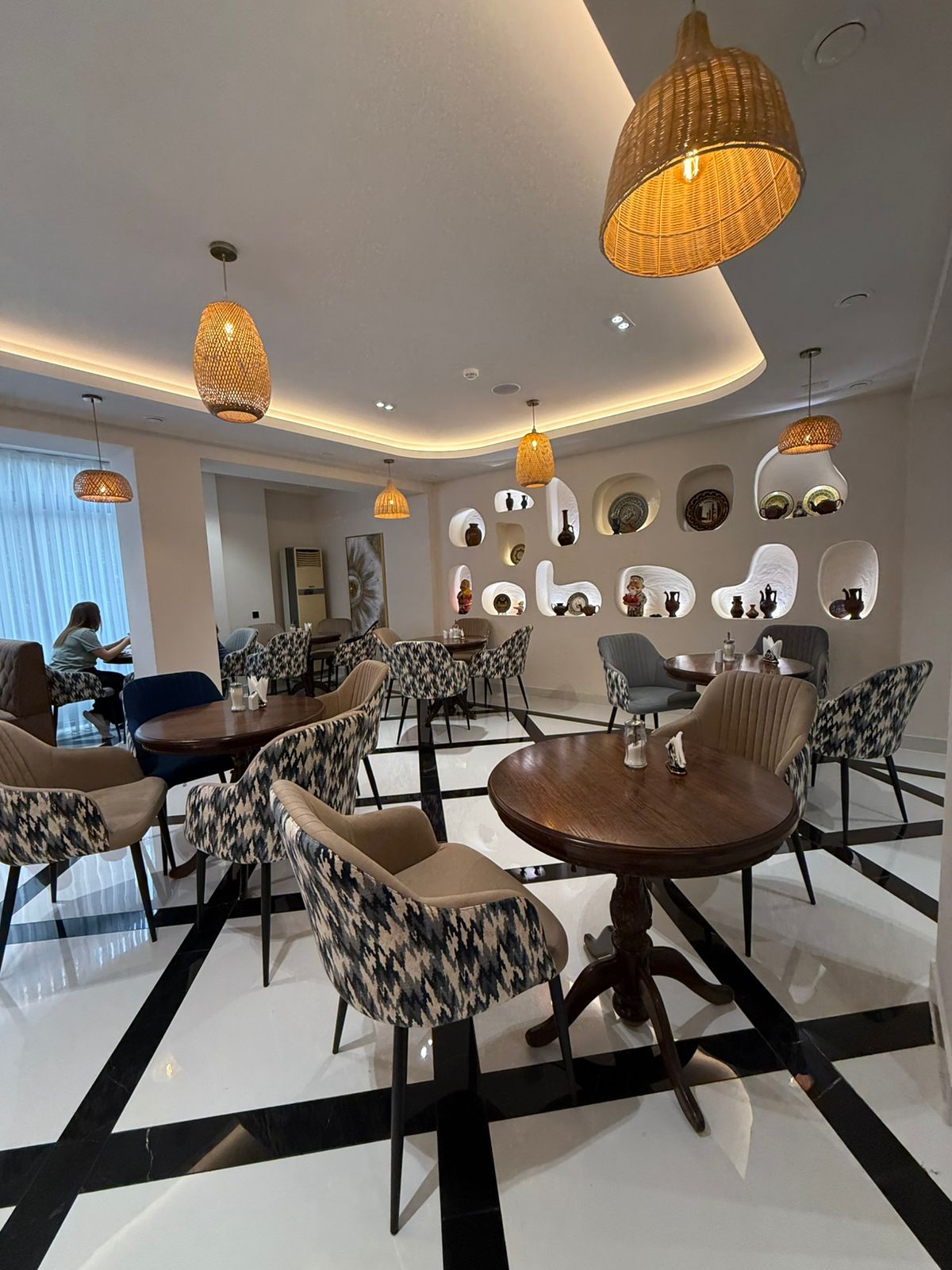 Фото Karim Parkside Hotel