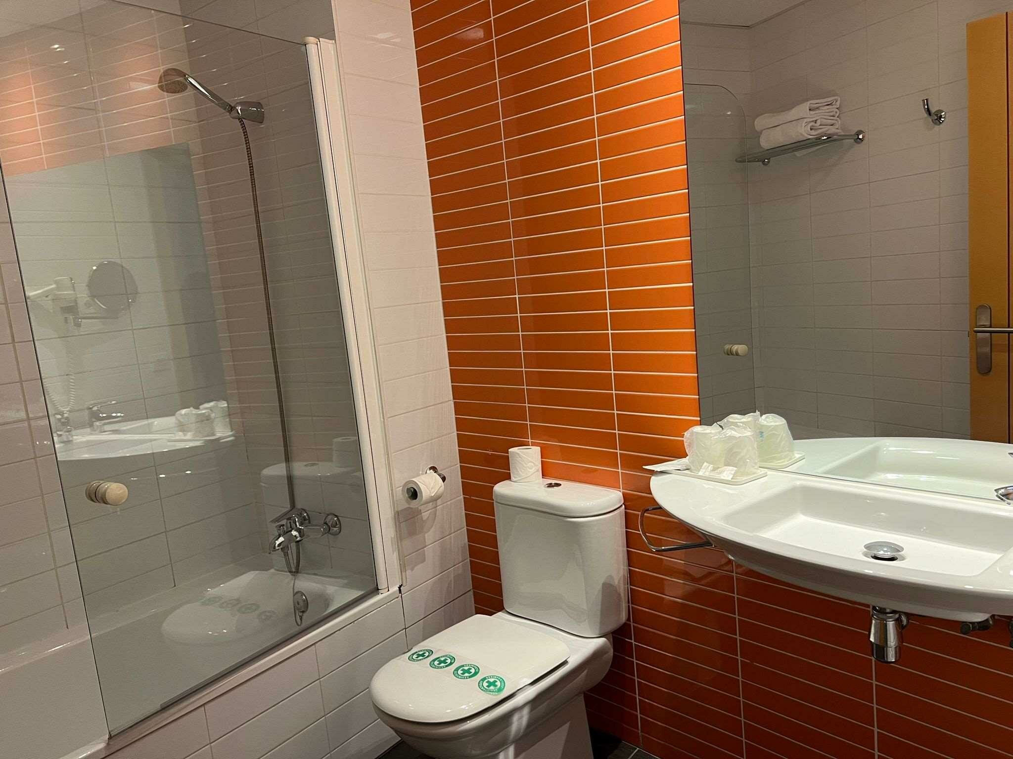 Фото Cross Hotel Elorz