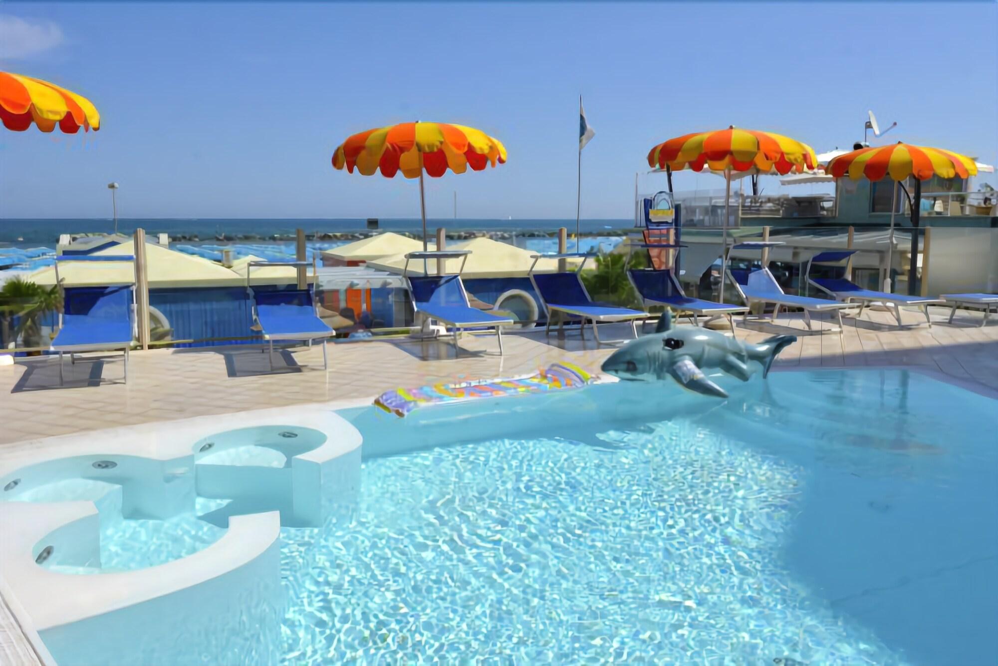 Фото Hotel Diplomat Marine