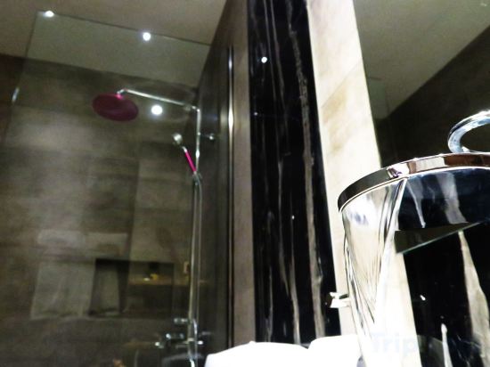 Фото Le Dream Boutique Hotel