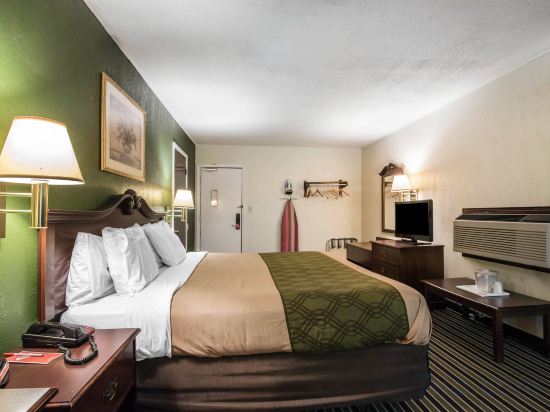 Фото Econo Lodge Brattleboro