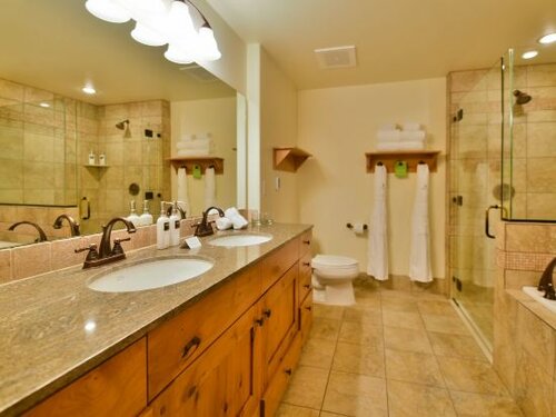 Гостиница Newpark Resort & x26; Hotel в Штате Юта