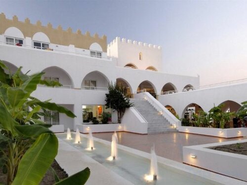 Внешний вид отеля Hotel Platanista в Ираклисе, фото 5