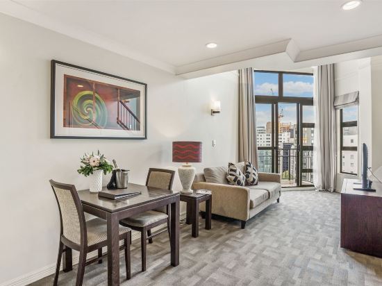 Фото Parkside Hotel & Apartments Auckland