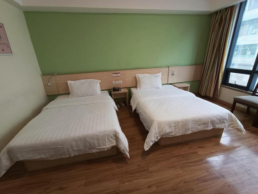 Фото 7Days Inn Chain Hotel Chongqing Wanzhou Gaosuntang Chongbai