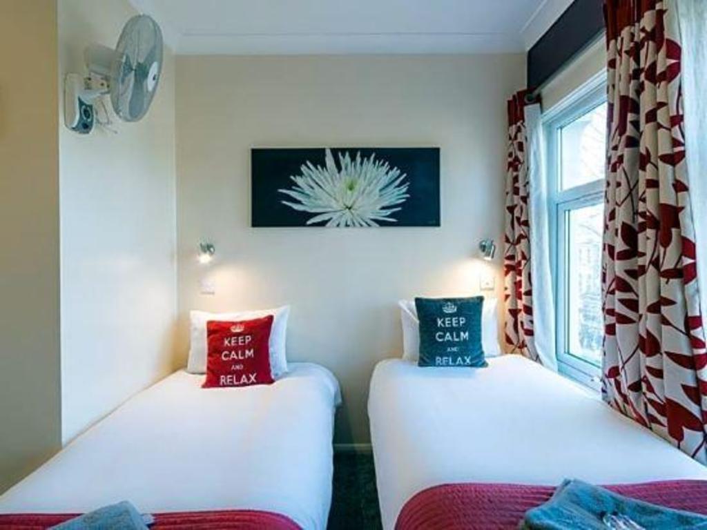 Фото Hellenic Hotel London by Saba