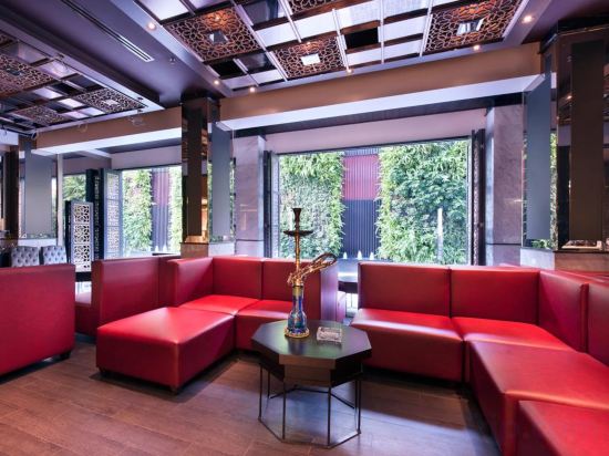 Фото Grace Hotel Bangkok