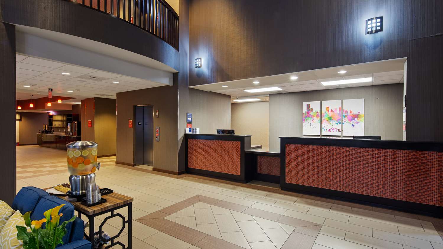 Фото Best Western Plus Austin Airport Inn & Suites