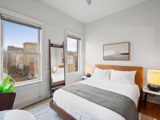 Фото The Maverick, powered by Placemakr - River Walk