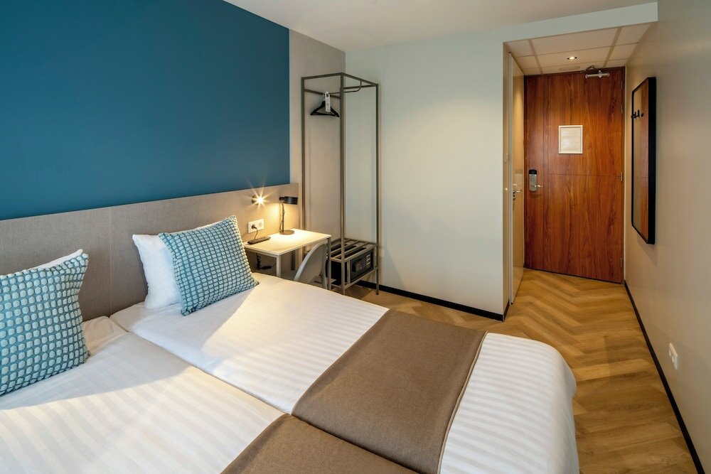 Фото New century hotel