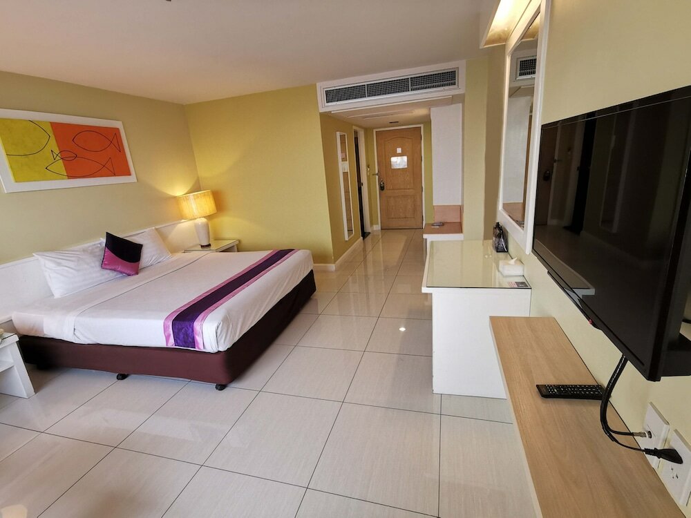 Фото Tongtara Riverview Hotel