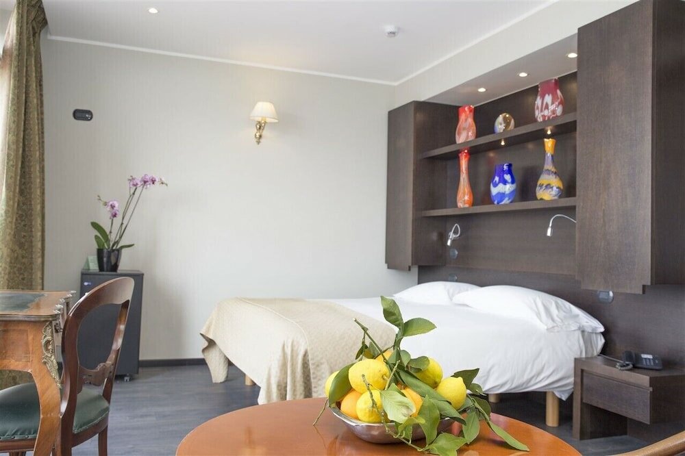 Фото Central Hotel