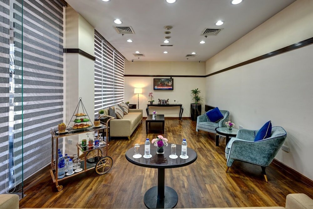 Фото Mercure Gold Hotel Jumeirah by Accor