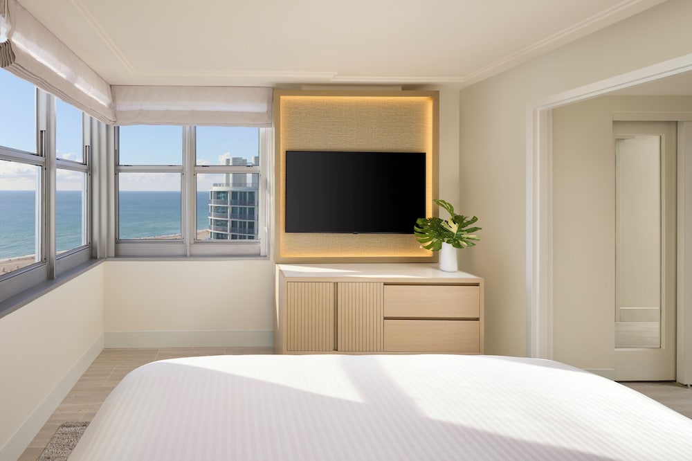 Фото Loews Miami Beach Hotel – South Beach