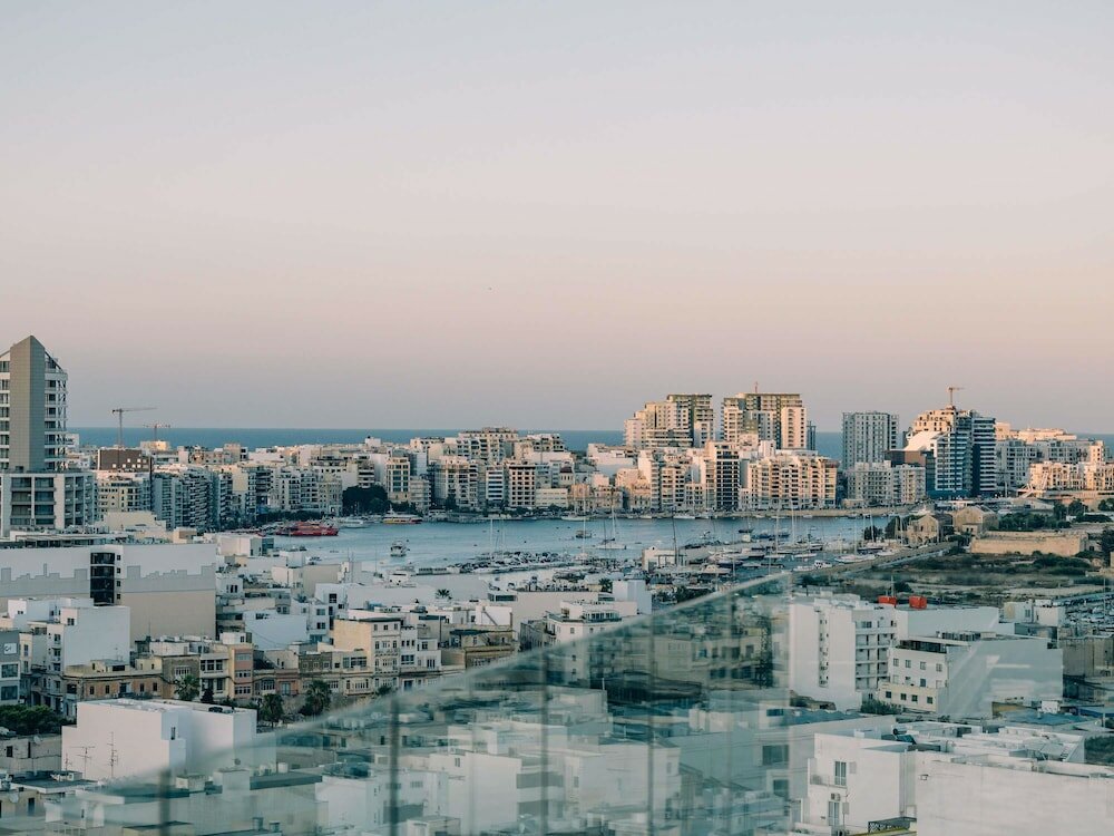 Фото Aparthotel Adagio Malta Central