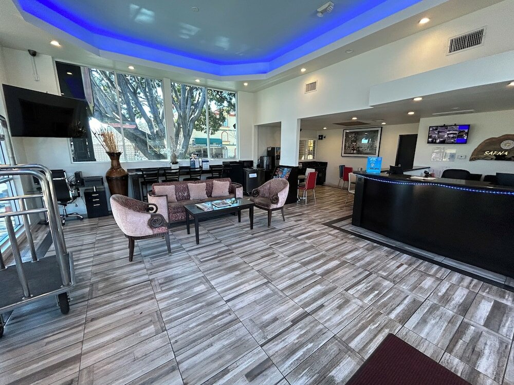 Фото Super 8 by Wyndham Pasadena/LA Area