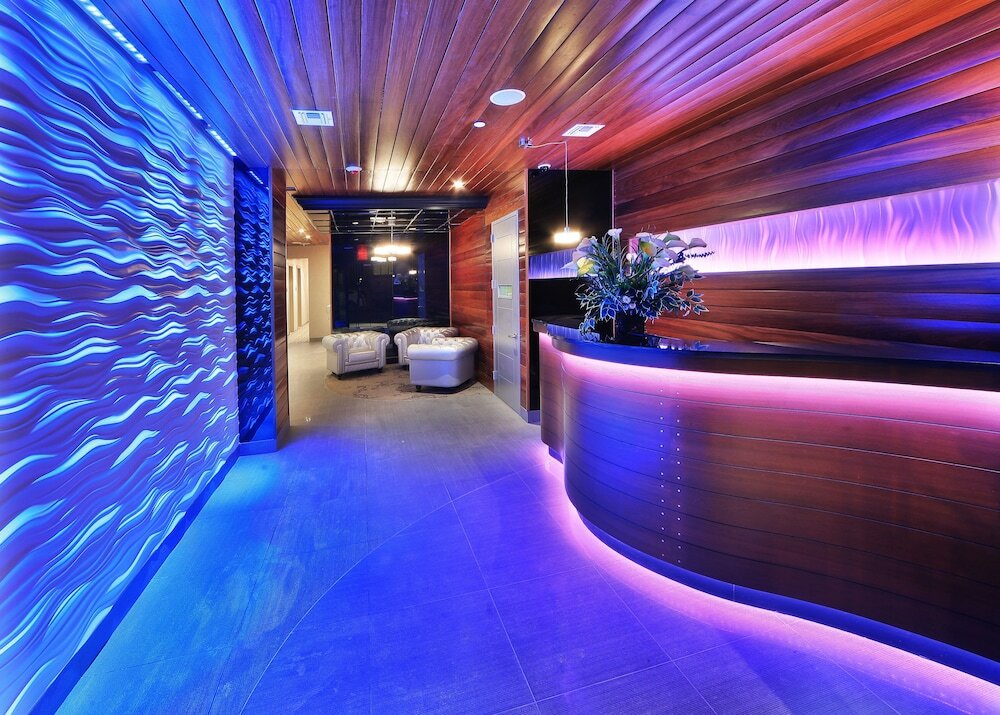 Фото Aura Hotel Brooklyn