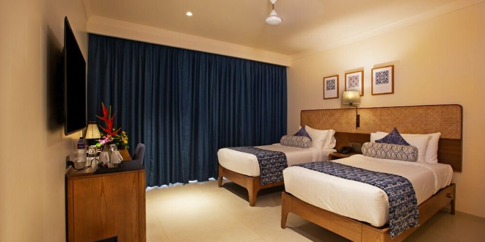 Фото Marquis Beach Resort