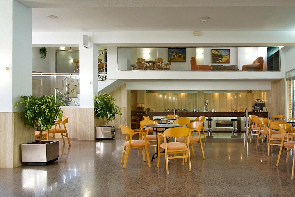Фото Hotel Villa Naranjos