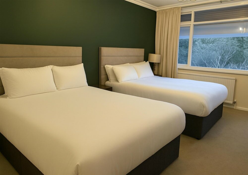 Фото New Bath Hotel and SPA