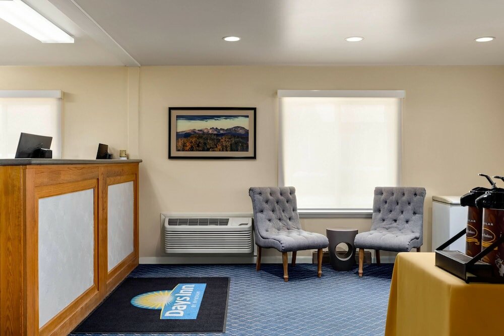 Фото Days Inn by Wyndham Worland