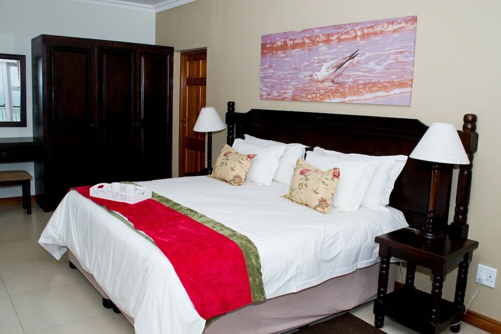 Фото Umthunzi Hotel & Conference