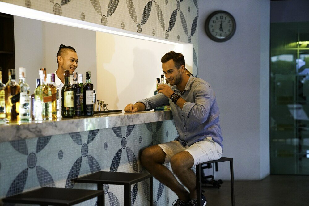 Фото Lit Bangkok Hotel