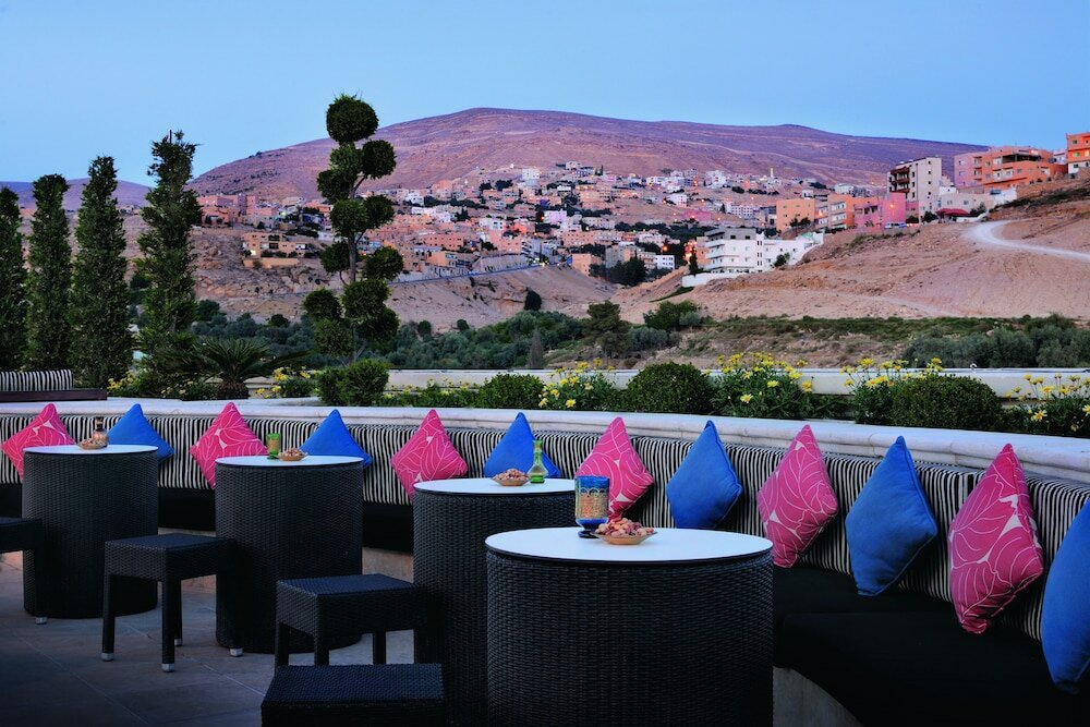 Фото Mövenpick Resort Petra
