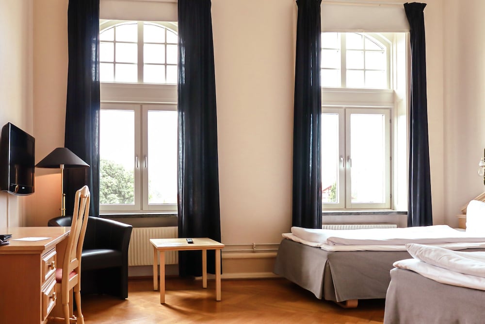 Фото First Hotel Christian IV