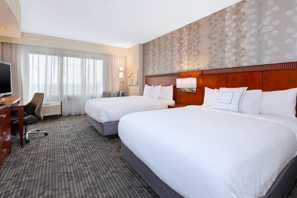 Фото Courtyard by Marriott Oklahoma City Downtown
