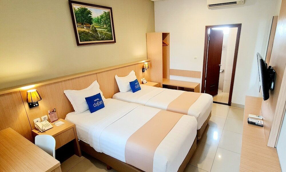 Фото Hotel Dafam Rio