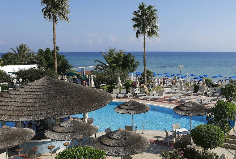 Фото Sunrise Beach Hotel