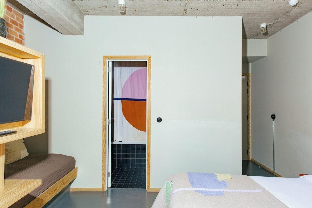 Фото Jam Hotel