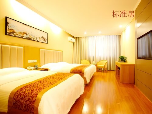 Гостиница GreenTree Inn Yancheng Dongtai Huiyang Road Guofu Hotel