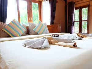 Гостиница Check In & Chill Out Laem Sok Pier