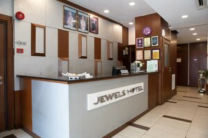 Гостиница Jewels Hotel