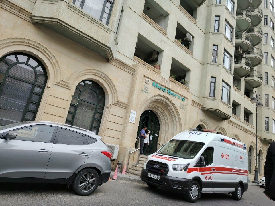 Tibb mərkəzi, klinika MedServis, Bakı, foto