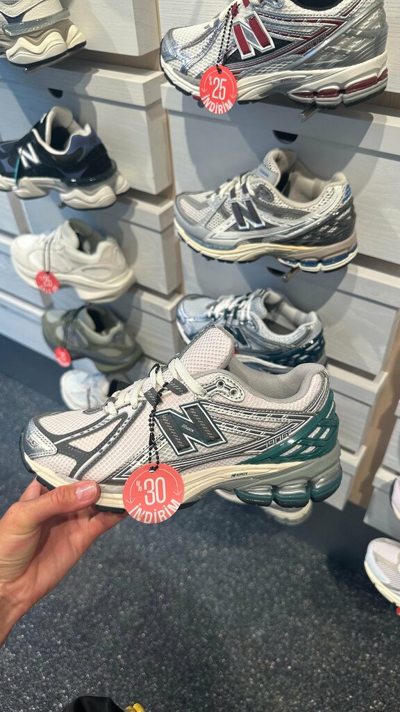 Sportswear and shoes Sneaks Up, Alanya, photo