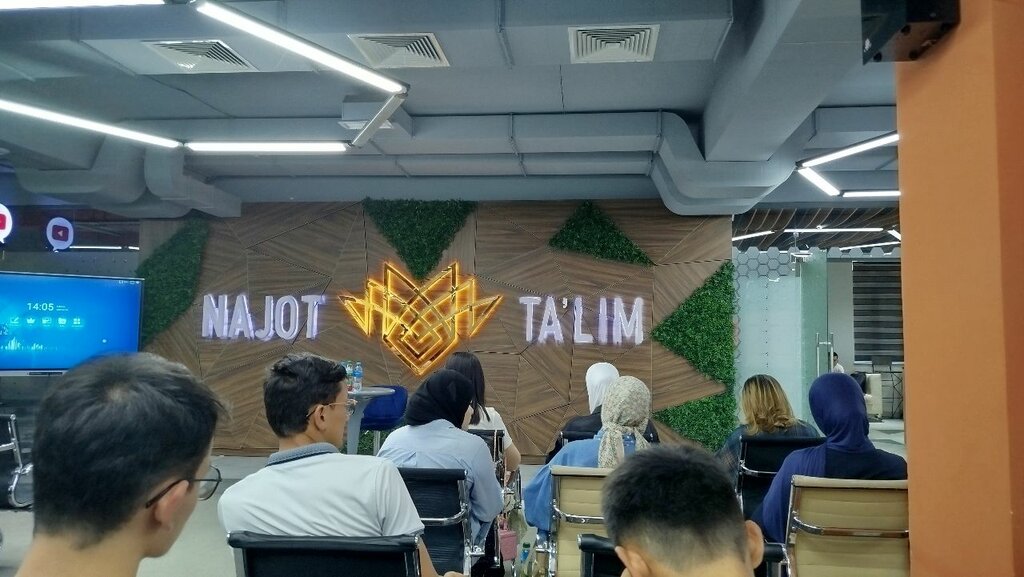 O‘quv markazi Najot Ta'lim, Toshkent, foto