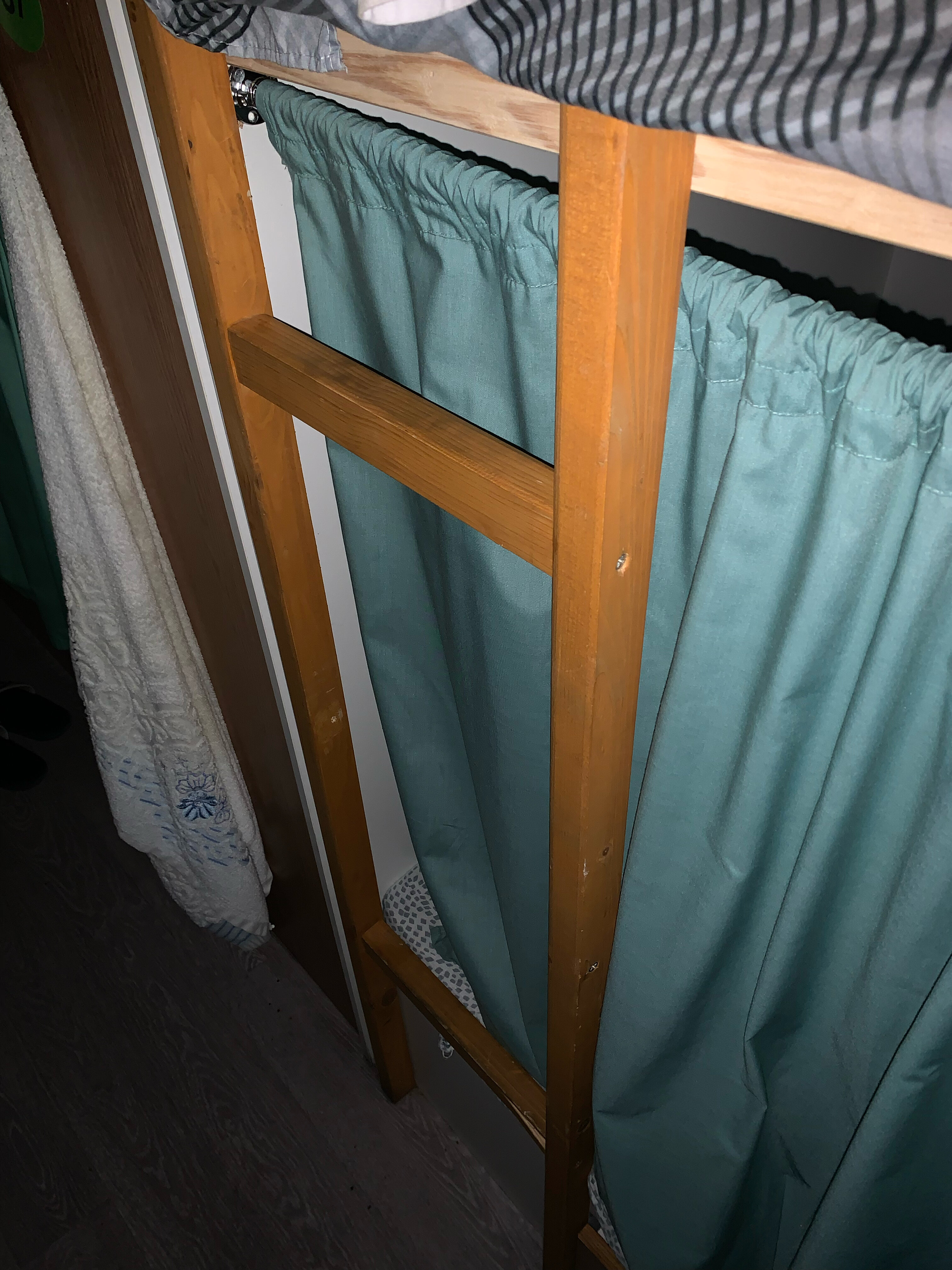 Фото Молодой